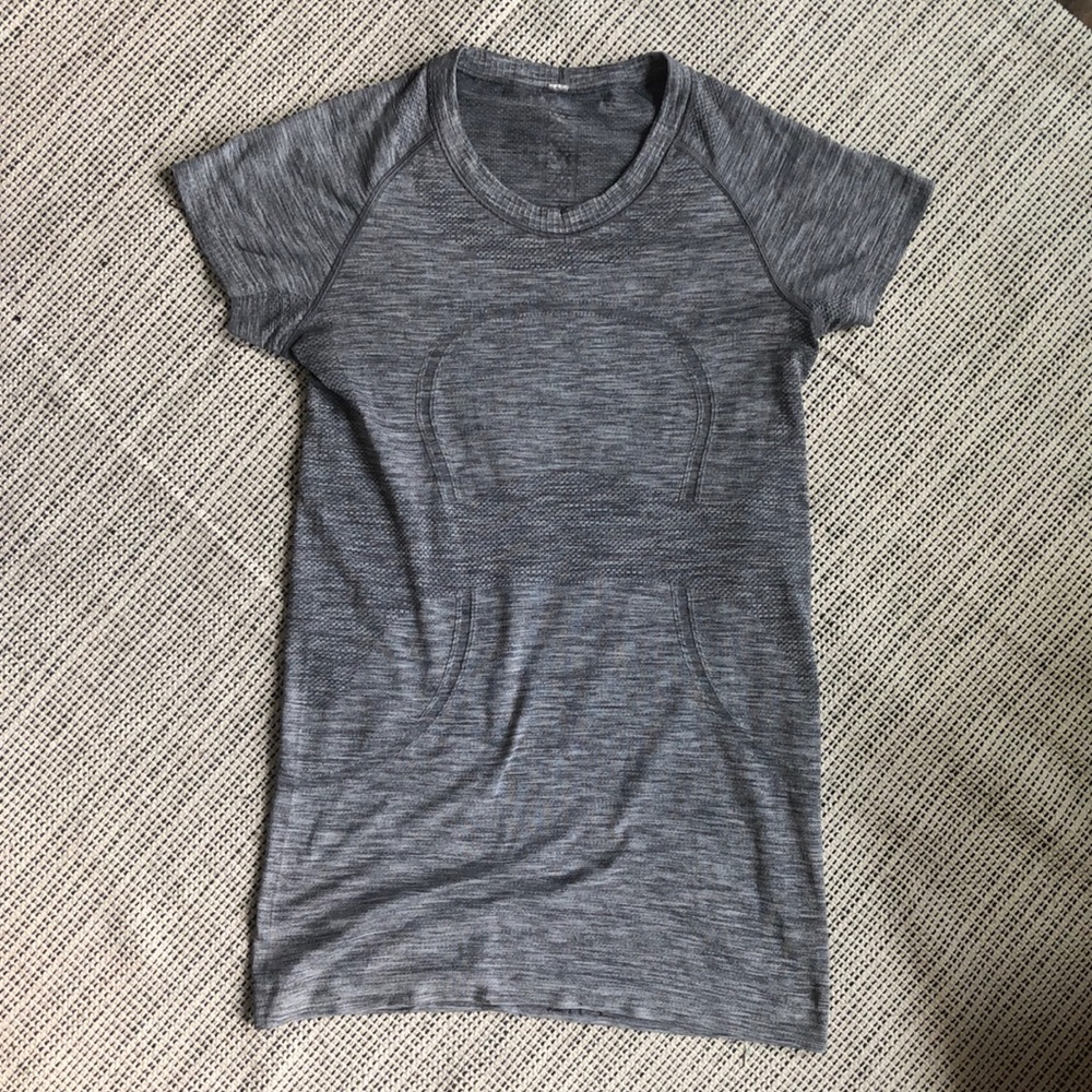 Lululemon Swiftly Tech Short Sleeve